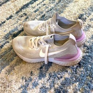 Nike Epic React sneakers. originally bought for $100 in great condition